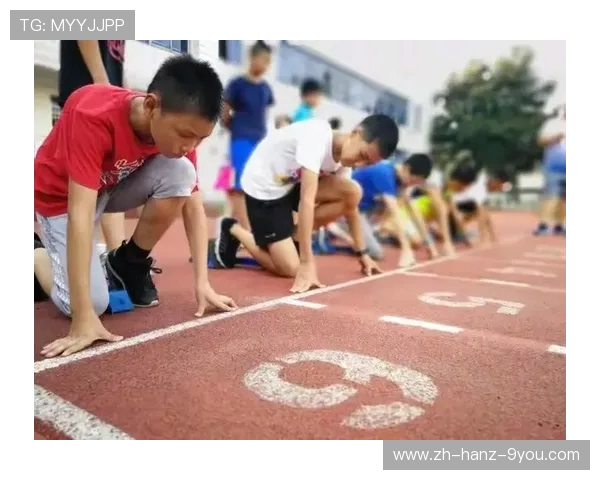 张芳专访：从绿茵场到人生舞台的足球旅程回顾与展望